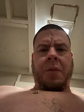 kev0n2389 online show from April 5, 8:32 am