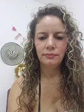 Nina vallon online show from March 26, 12:36 pm