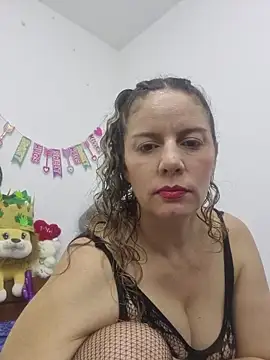 Nina vallon online show from May 12, 10:32 am