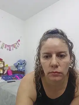 Nina vallon online show from April 4, 10:22 am