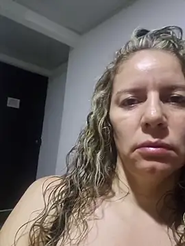 Nina vallon online show from November 29, 10:26 am