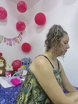 Nina vallon online show from February 7, 10:56 am