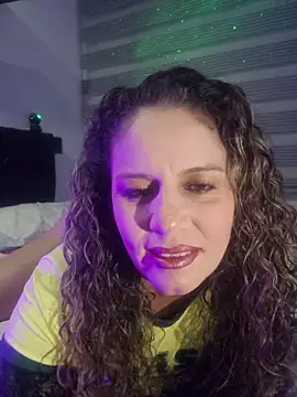 Snapshot of Nina_vallon chatting on July 11, 10:37 am Nina vallon online show from July 11, 10:37 am