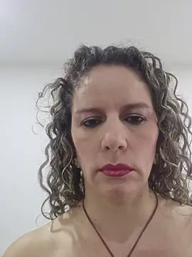 Nina vallon online show from May 7, 12:30 pm