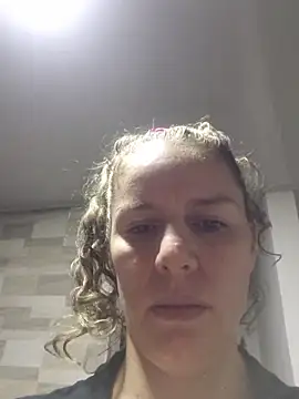 Nina vallon online show from November 26, 10:26 am