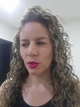 Nina vallon online show from February 5, 12:34 pm