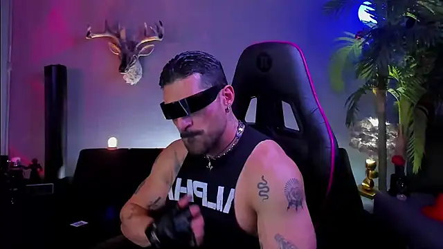 dennis cox1 online show from March 25, 4:12 am