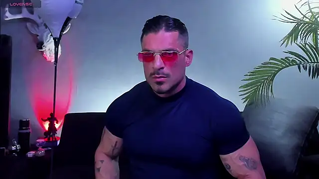 dennis cox1 online show from January 11, 6:53 am