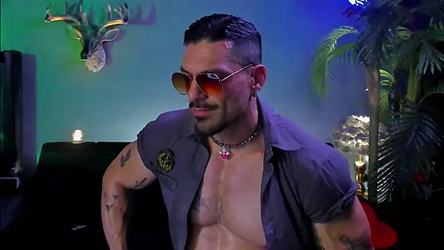 dennis cox1 online show from April 8, 9:44 am