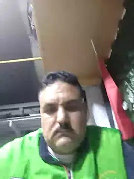 mM0140 online show from December 13, 11:11 pm