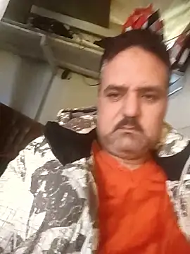 mM0140 online show from January 14, 1:48 pm