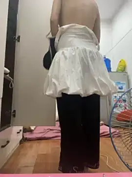 Miumieu online show from November 7, 12:59 am