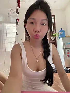Snapshot of Miumieu chatting on September 13, 9:20 am Miumieu online show from September 13, 9:20 am