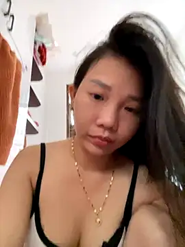 Miumieu online show from November 6, 3:21 am