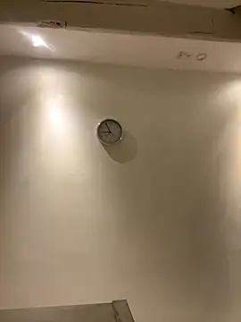 Snapshot of AZOPMOB18999 chatting on December 3, 7:57 pm AZOPMOB18999 online show from December 3, 7:57 pm