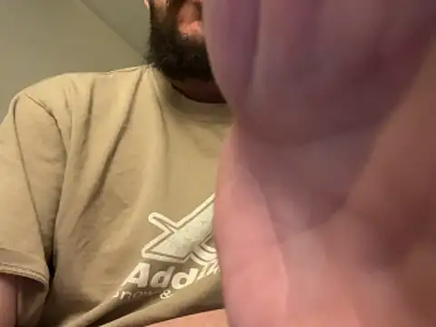 AZOPMOB18999 online show from April 3, 9:54 pm