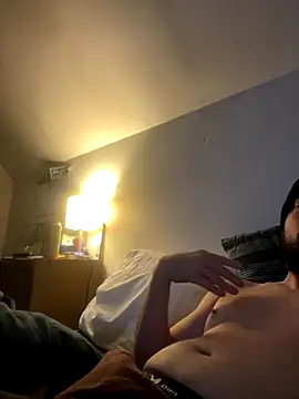 Snapshot of AZOPMOB18999 chatting on October 31, 8:27 pm AZOPMOB18999 online show from October 31, 8:27 pm