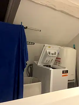 Snapshot of AZOPMOB18999 chatting on November 27, 5:13 pm AZOPMOB18999 online show from November 27, 5:13 pm