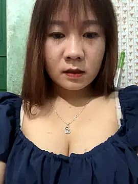 Snapshot of qinejr37 chatting on November 30, 1:28 am qinejr37 online show from November 30, 1:28 am