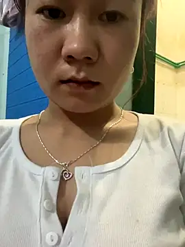 qinejr37 online show from September 13, 11:05 pm
