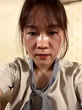 qinejr37 online show from September 15, 4:46 am