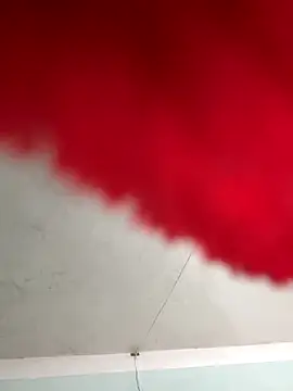 Snapshot of qinejr37 chatting on November 28, 5:18 am qinejr37 online show from November 28, 5:18 am