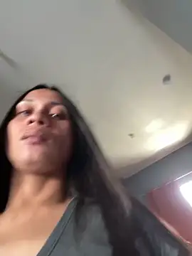 missruffa online show from February 6, 3:02 am