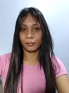 Snapshot of missruffa chatting on May 21, 11:40 am missruffa online show from May 21, 11:40 am