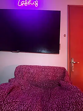 smokemilv online show from November 15, 4:38 am