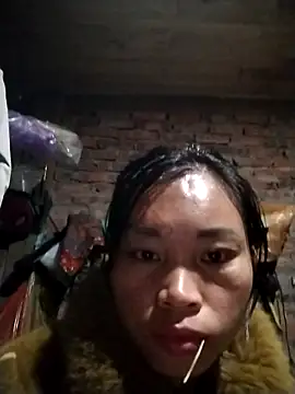   Ngoc20   online show from November 2, 5:01 am