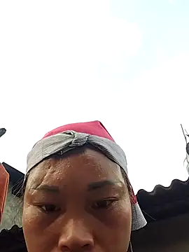 Snapshot of __Ngoc20__ chatting on March 19, 9:31 am Ngoc20 online show from March 19, 9:31 am