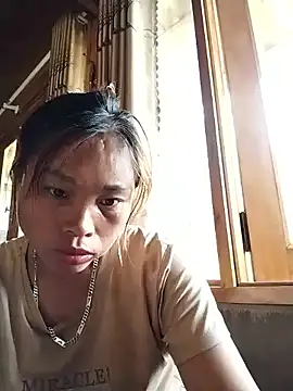   Ngoc20   online show from May 6, 5:11 am