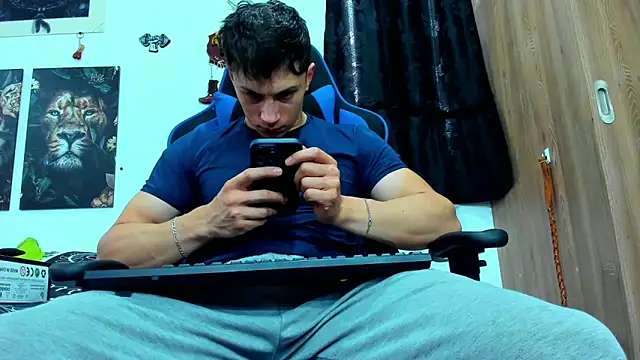 javiersexymann online show from March 19, 6:12 pm