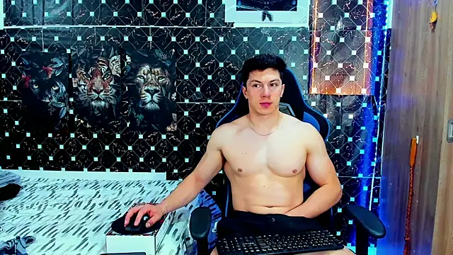 javiersexymann online show from May 20, 4:48 pm