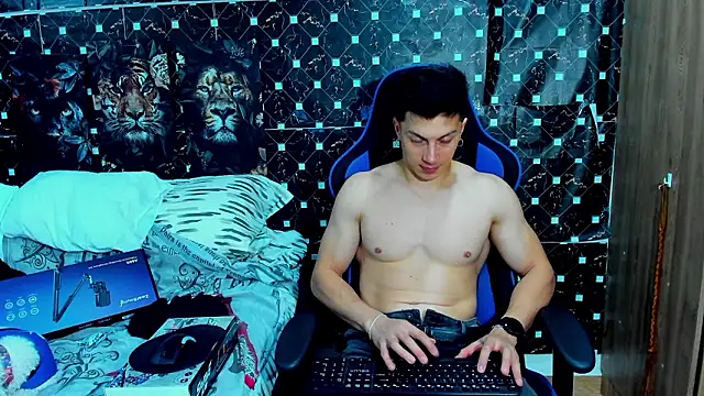 javiersexymann online show from February 9, 12:41 am