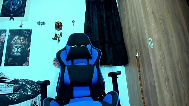 javiersexymann online show from March 21, 12:18 am