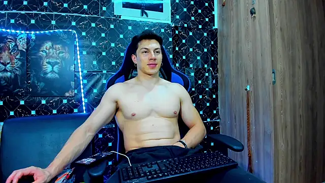 javiersexymann online show from September 18, 11:41 pm