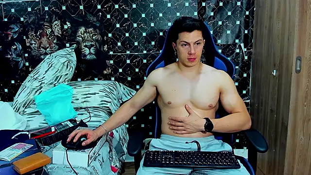 javiersexymann online show from February 23, 6:25 am