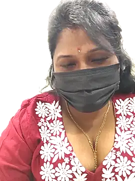 Snapshot of chaitara-reddy chatting on February 9, 7:39 am chaitara-reddy online show from February 9, 7:39 am