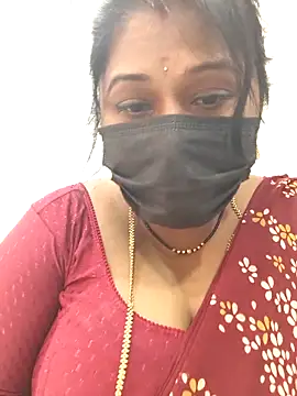 Snapshot of chaitara-reddy chatting on February 16, 4:33 am chaitara-reddy online show from February 16, 4:33 am