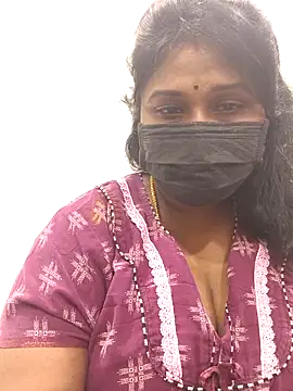 chaitara-reddy online show from May 11, 4:04 pm