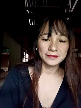 Snapshot of Mini3333 chatting on October 22, 1:05 am Mini3333 online show from October 22, 1:05 am