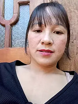 Snapshot of Mini3333 chatting on November 23, 2:32 am Mini3333 online show from November 23, 2:32 am