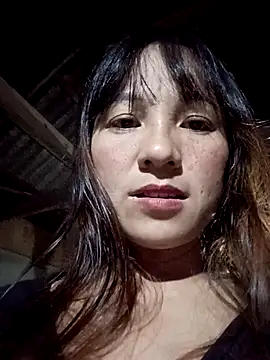 Snapshot of Mini3333 chatting on November 16, 1:38 pm Mini3333 online show from November 16, 1:38 pm