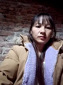 Snapshot of Mini3333 chatting on November 19, 6:41 pm Mini3333 online show from November 19, 6:41 pm