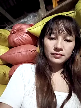 Snapshot of Mini3333 chatting on November 30, 1:34 pm Mini3333 online show from November 30, 1:34 pm