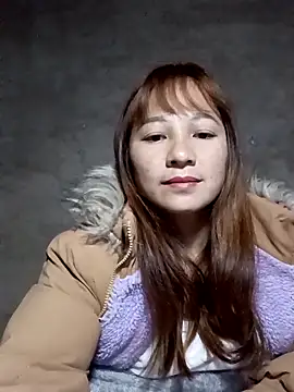 Snapshot of Mini3333 chatting on February 12, 11:26 pm Mini3333 online show from February 12, 11:26 pm