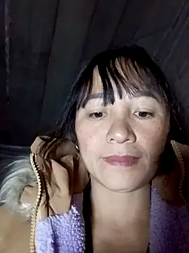 Snapshot of Mini3333 chatting on November 30, 1:28 am Mini3333 online show from November 30, 1:28 am