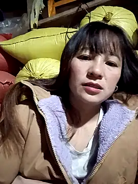 Snapshot of Mini3333 chatting on December 1, 5:47 pm Mini3333 online show from December 1, 5:47 pm