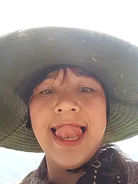 Mini3333 online show from April 10, 12:34 pm